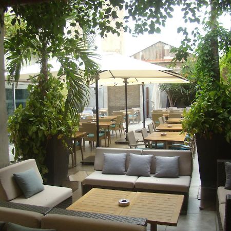 Hotel & Restaurant Farid Dakar Eksteriør billede