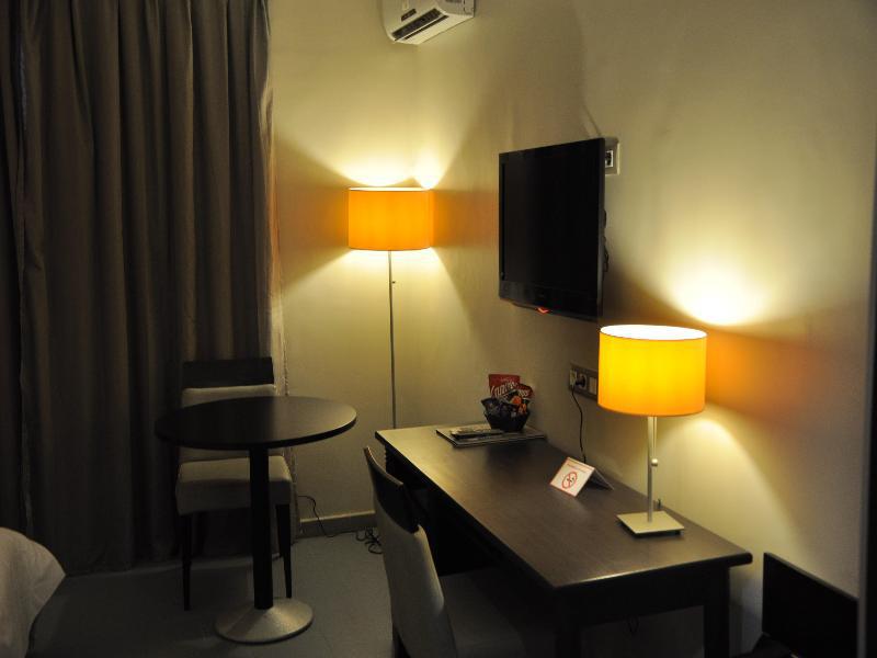 Hotel & Restaurant Farid Dakar Eksteriør billede